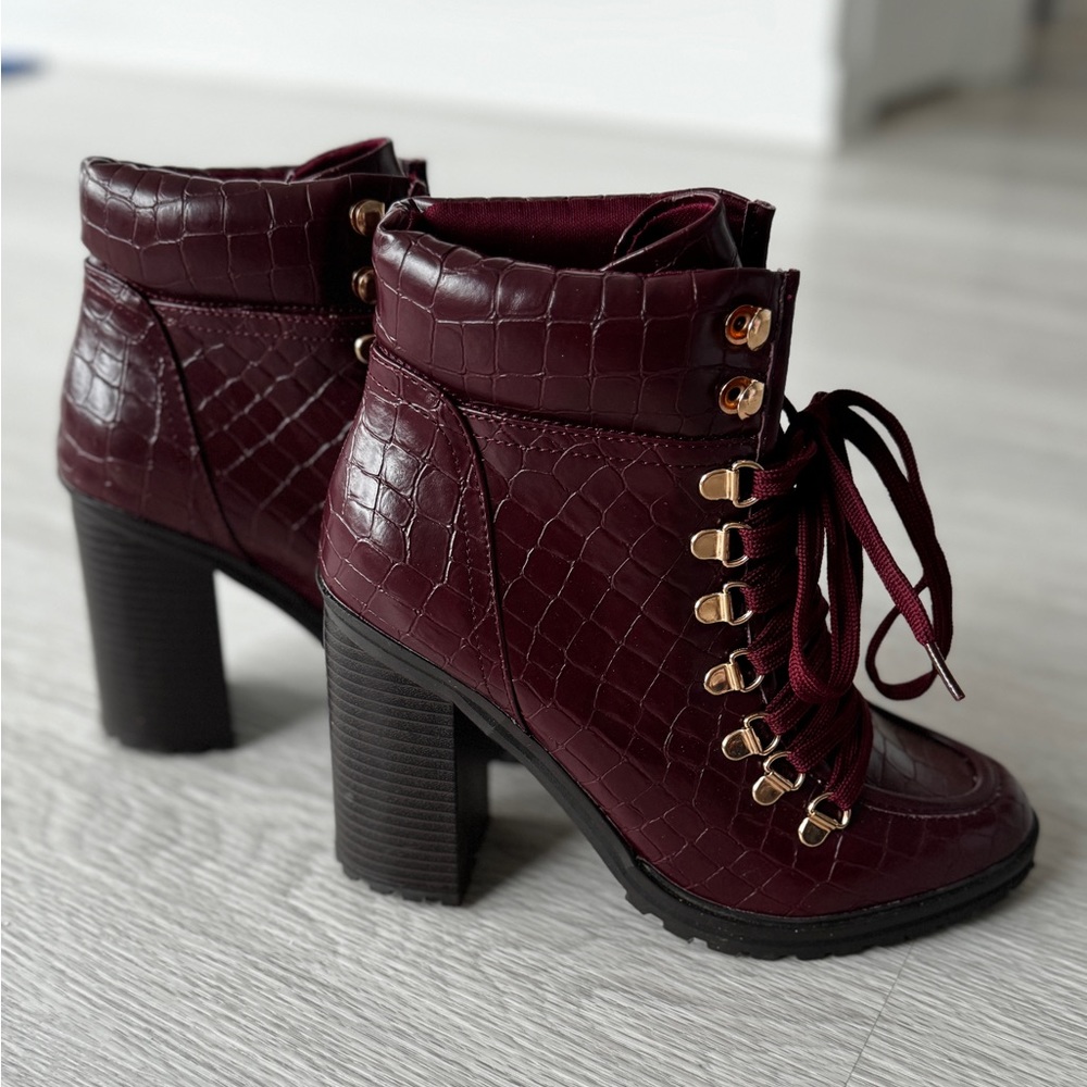 New Look Chunky Croc Heeled Boots